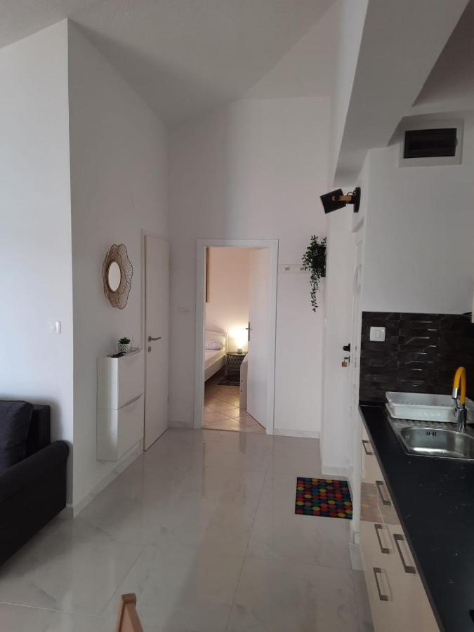 Jasminka Appartement Rogoznica  Buitenkant foto